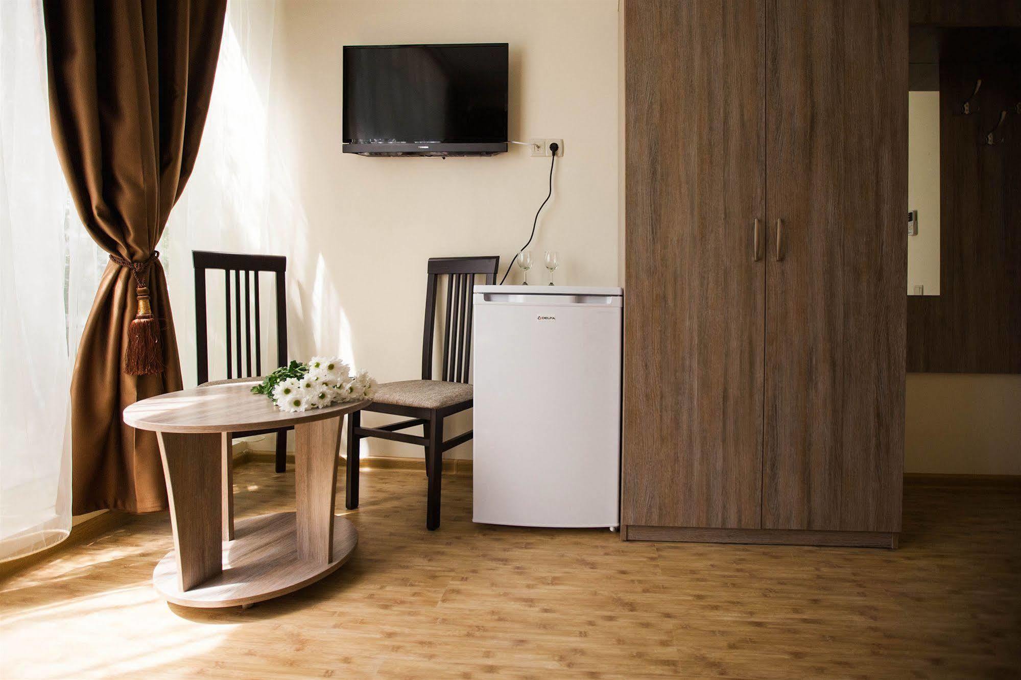 אודסה Arnautskiy Hotel מראה חיצוני תמונה